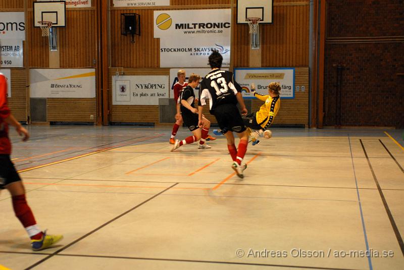 DSC_0025.JPG - Under söndagen spelades den årliga  Näsbycupen i Nyköpings sporthall. 8 herrlag från Nyköping var med och spelade i cupen. Segrarna av Näsbycupen blev  Blev IK Tun. Ett stort grattis till dem!Tystberga -  Runtuna