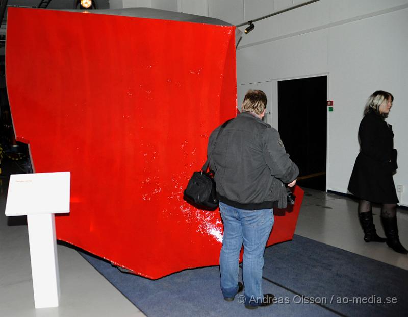 _DSC3051.JPG - Öppet hus på järnvägsmuseumet i Ängelholm. John Pohlman invigde utställningen "Oj det snöar". Man körde även med ånglok mellan Ängelholm-Åstorp som man kunde åka med.-En sånhär plog skulle dem haft på tågen idag..