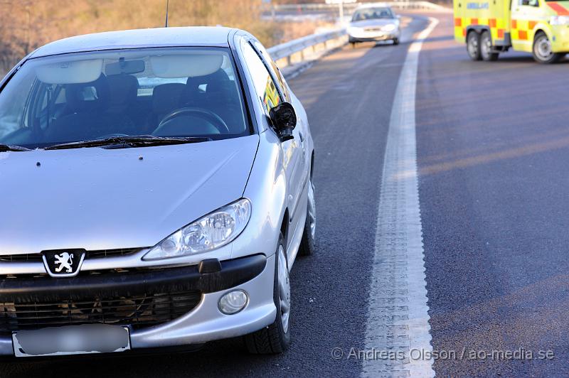 _DSC3167.JPG - Vid 9:30 tiden kom larmet om en trafikolycka lite utanför Åstorp. Där det rörde sig om en personbil som hade krockat med en djurtransport med grisar. Minst en person fick föras till sjukhuset. Skadeläget för transporten och grisarna är ännu oklart.