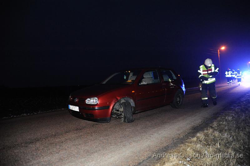 _DSC4806.JPG - Vid 18,30 larmades räddningstjänsten till en trafikolycka utanför åstorp. Minst en person fördes till sjukhus med ambulans. Den ena bilen tillhörde hemtjänsten i Åstorp.