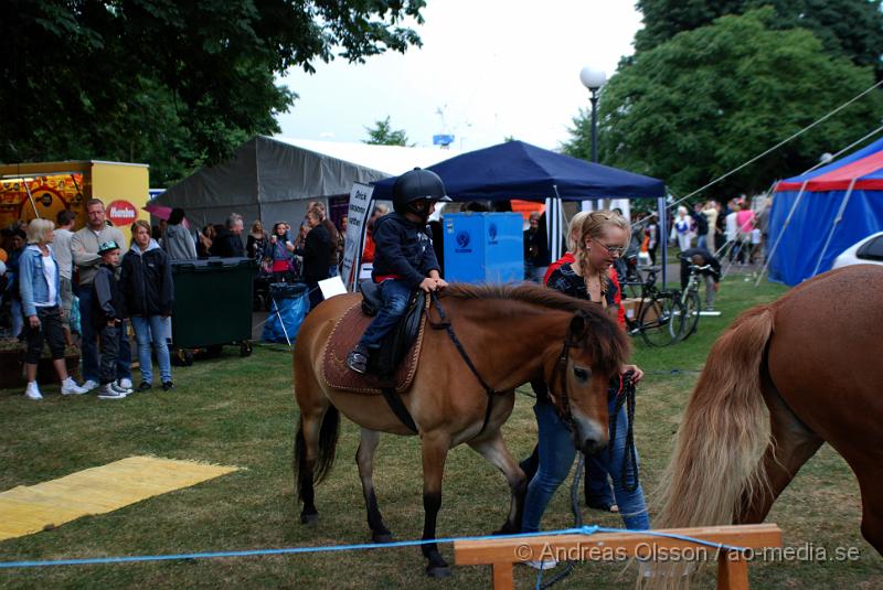 DSC_0001..JPG - Helsingborgs festivalen - Ponnyridning