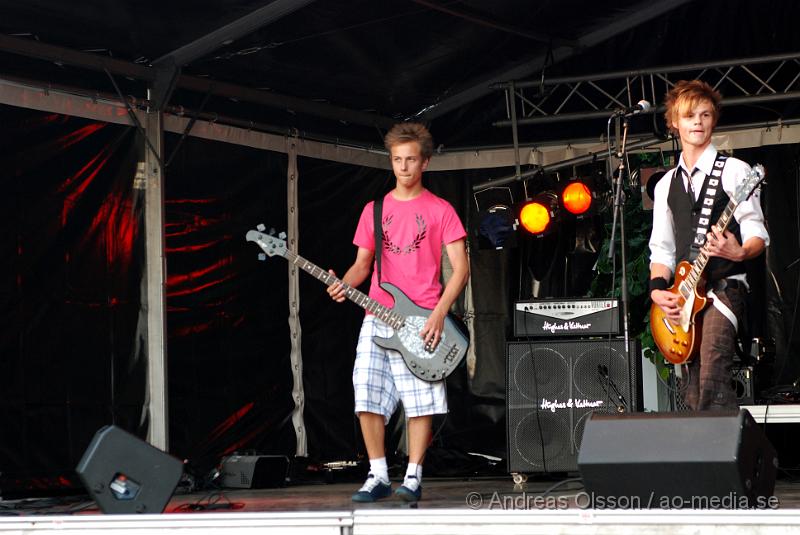 DSC_0022.JPG - Relax festivalen i Ängelholm - Tobias och hans band.