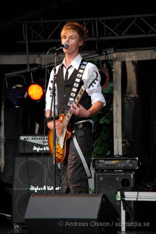 DSC_0047..JPG - Relax festivalen i Ängelholm - Tobias och hans band.