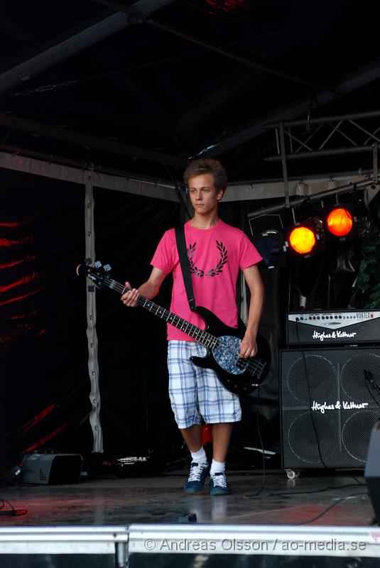 DSC_0050.JPG - Relax festivalen i Ängelholm - Tobias och hans band.