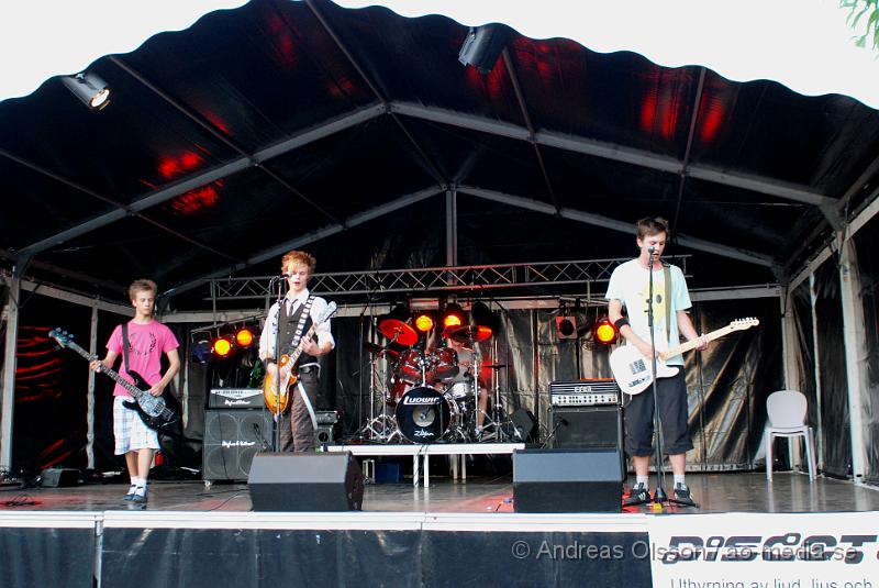 DSC_0057.JPG - Relax festivalen i Ängelholm - Tobias och hans band.