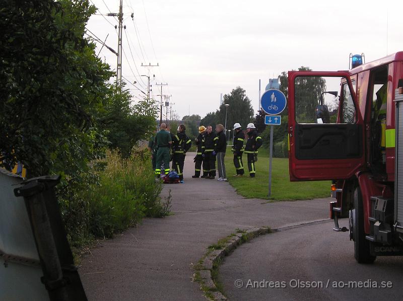 P1016592.JPG - Vid 19,30 tiden Larmades Räddningstjänst och ambulans till Klippan. Det var en motorcykel som hade kört och vält och börjat brinna. Föraren klarade sig utan skador!