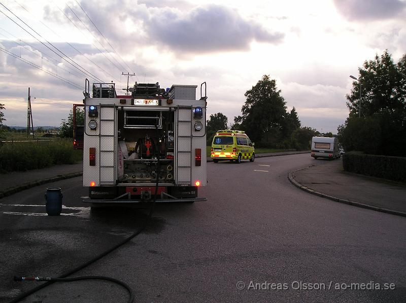 P1016595.JPG - Vid 19,30 tiden Larmades Räddningstjänst och ambulans till Klippan. Det var en motorcykel som hade kört och vält och börjat brinna. Föraren klarade sig utan skador!